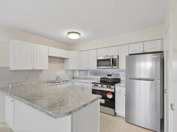 2684 E SILK OAK Drive, Tempe, AZ 85288