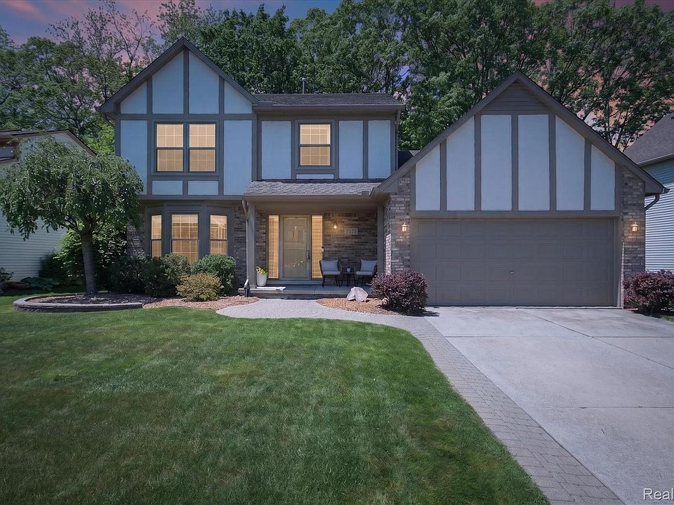 1st image of 7071 Foxcreek Dr