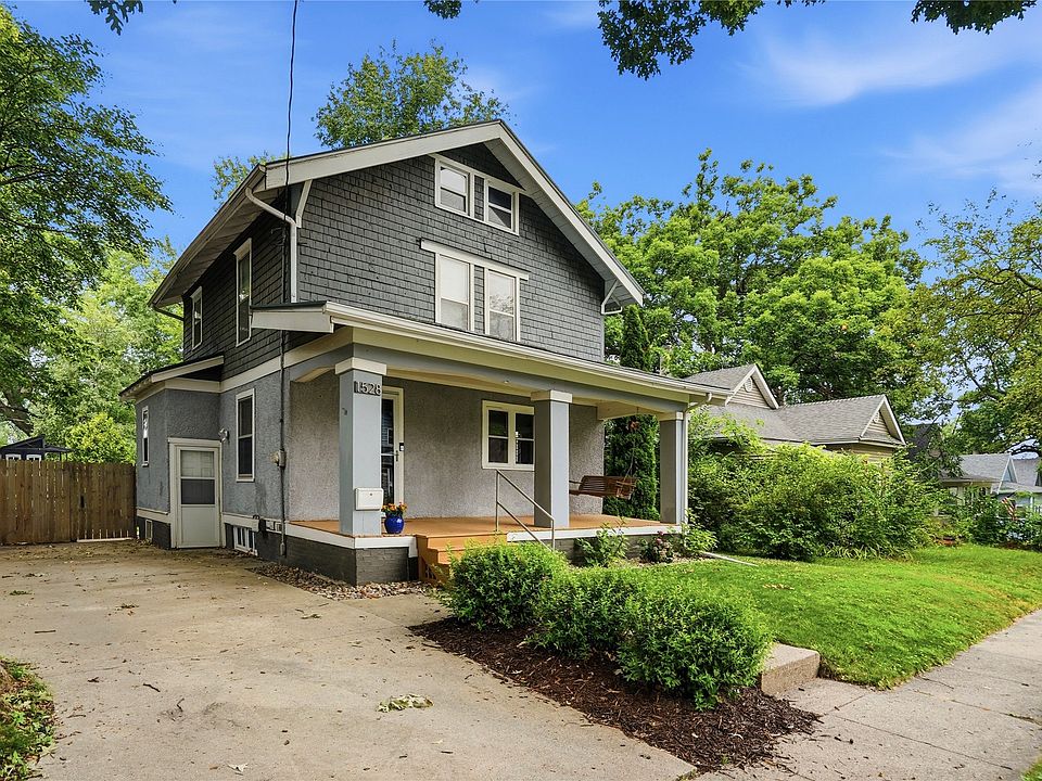 1st image of 1528 32nd St