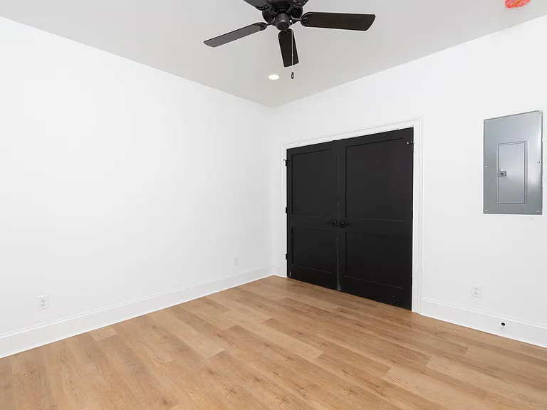3200 Holly Rd #201 — Photo 16