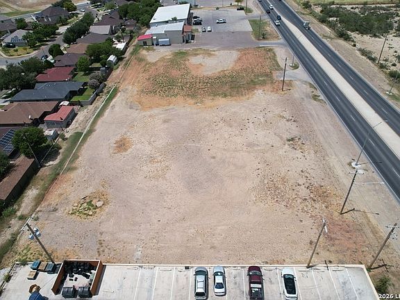 3rd image of 2731 N VETERANS BLVD. #N/A