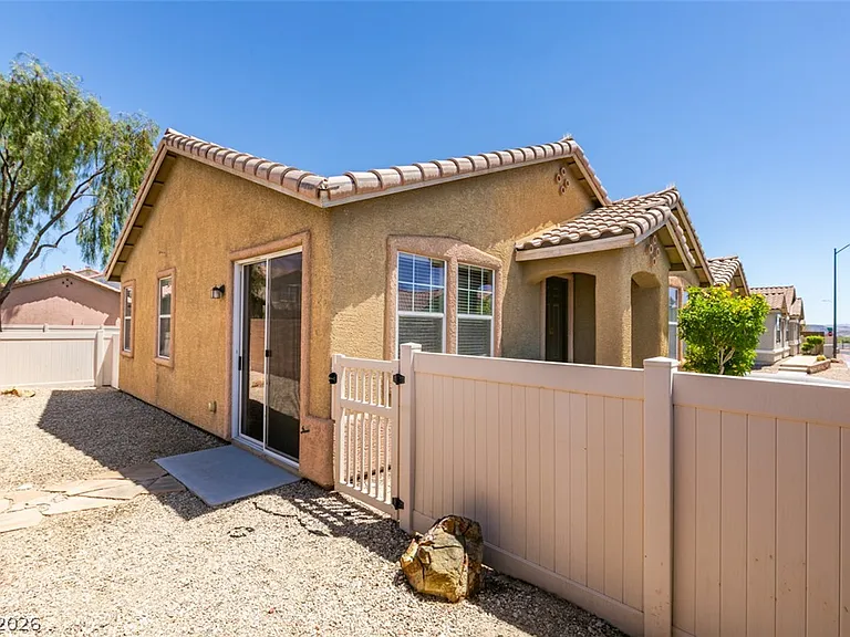 6840 Frances Celia Ave — Photo 34