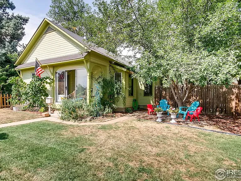 209 W Simpson St — Photo 2
