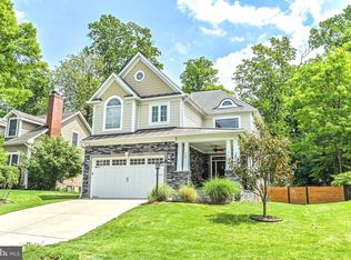 106 Oak St SW, Vienna, VA 22180