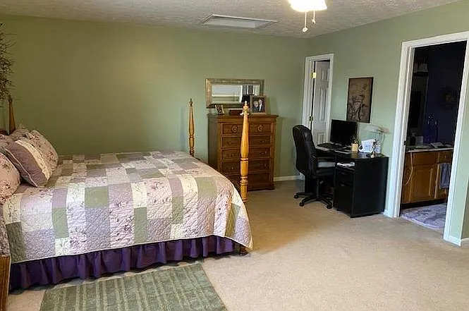4183 Eastlake Dr — Photo 12