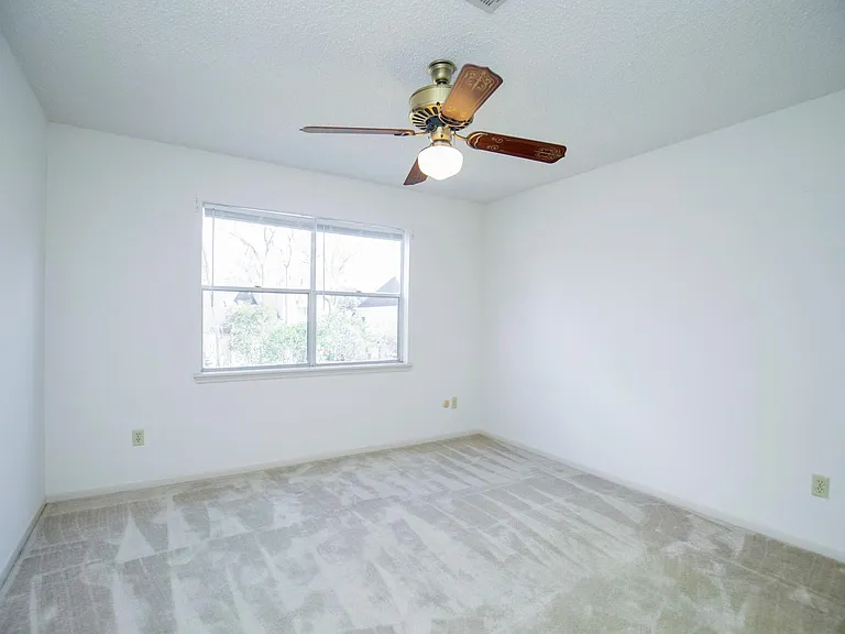 3903 Kiamesha Dr — Photo 27