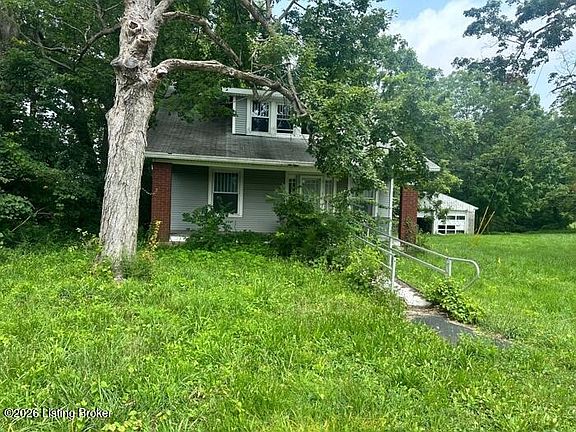 2nd image of 15917 Shelbyville Rd
