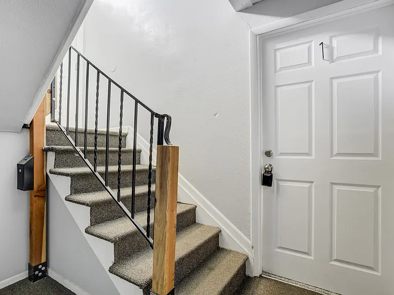 2921 Straus Ln #1 — Photo 4