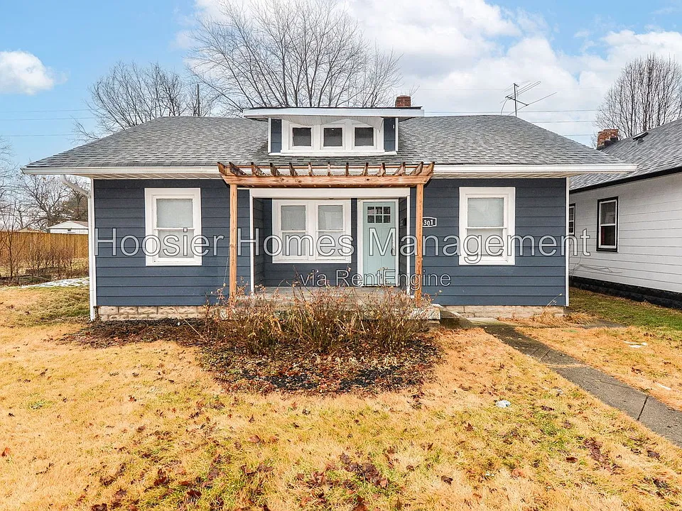 4301 Winthrop Ave