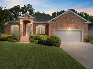 1315 Dominion Lakes Blvd, Chesapeake, VA 23320