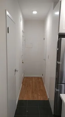 Rented by Sky Management | media 26