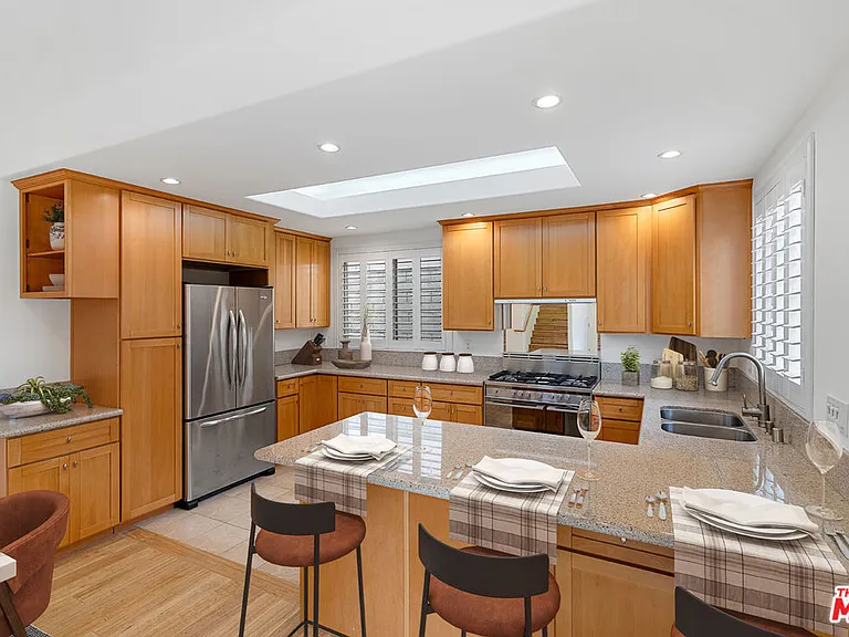 24221 Madison St #B — Photo 4