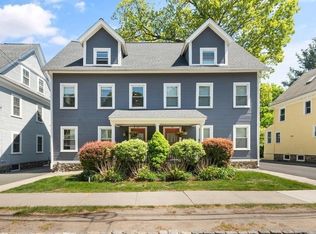 22 Fletcher St #22, Winchester, MA 01890