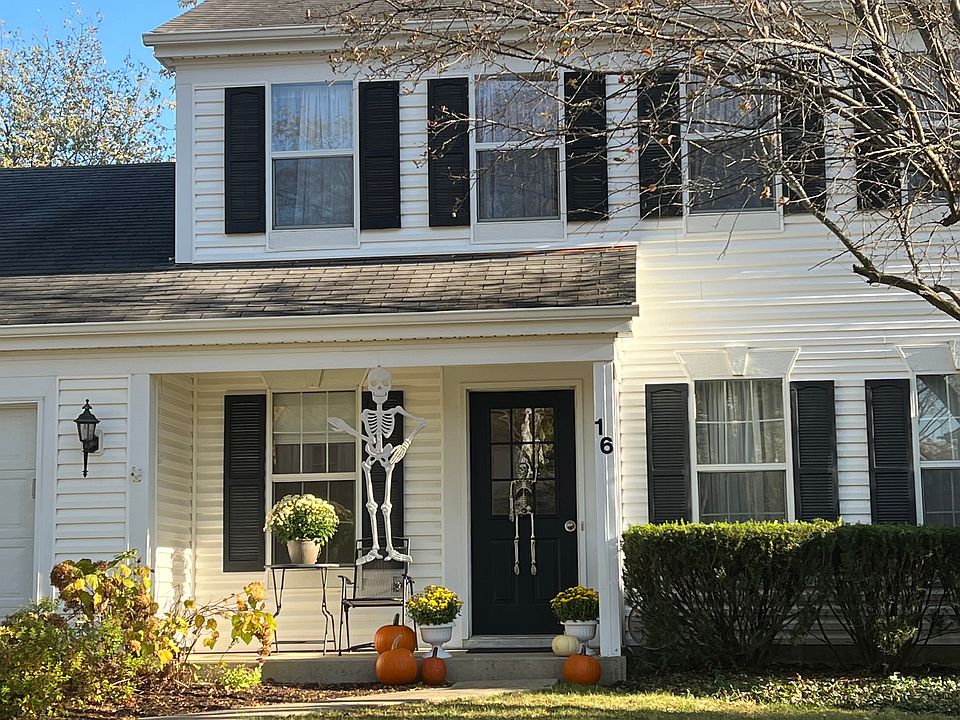 1st image of 16 Sherwood Ct