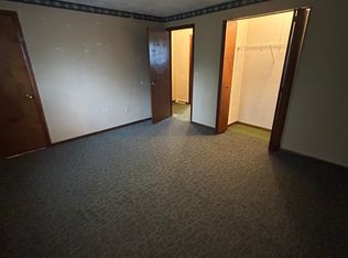 1216 W 23rd St, Lorain, OH 44052