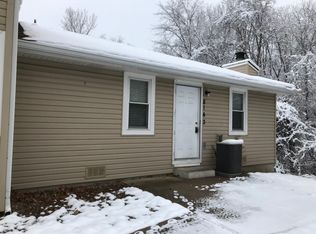 8143 N Stoddard Ave, Kansas City, MO 64152