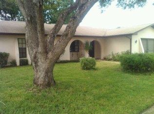 12845 Walnut Tree Ln, Hudson, FL 34669