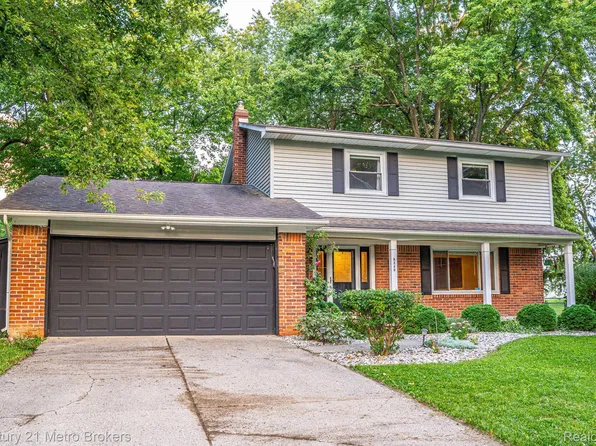 5339 N Georgetown Rd, Grand Blanc, MI 48439