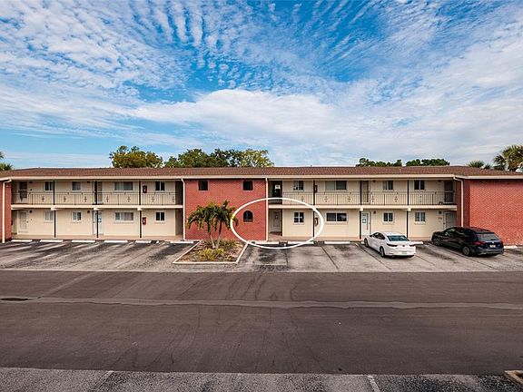 2nd image of 4550 OVERLOOK DRIVE NE #154