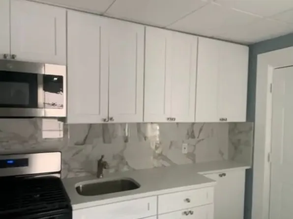 16 Cross St, Vauxhall, NJ 07088