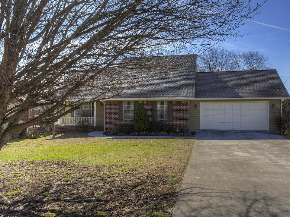 1st image of 4424 Foothills Dr