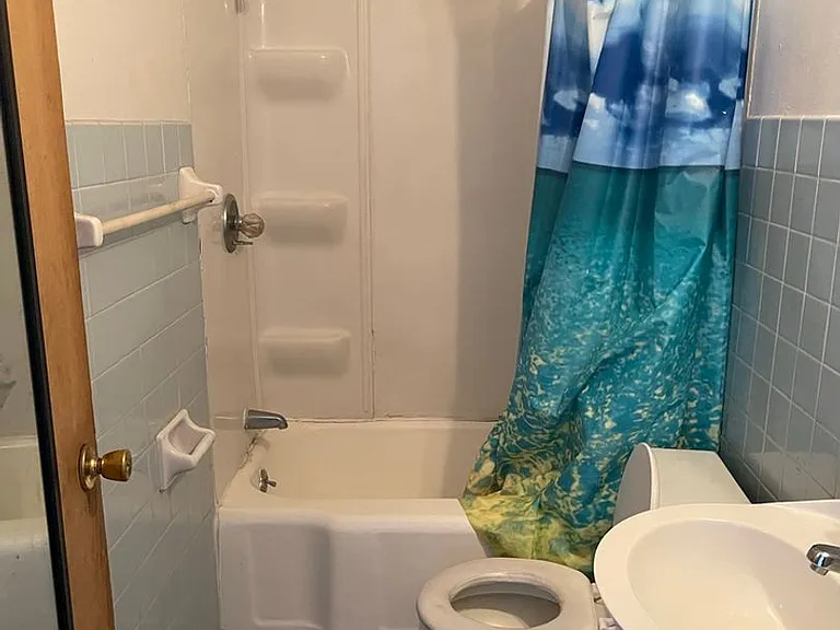 122 Edwards St — Photo 16