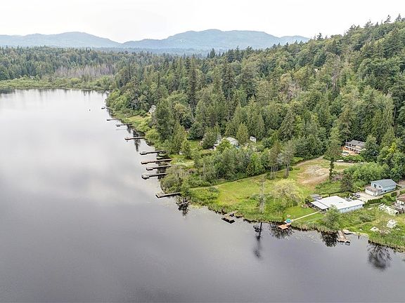 5th image of 18011 E Lake Desire Dr SE