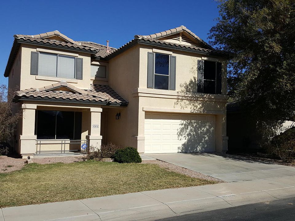 1st image of 42670 W Michaels Dr