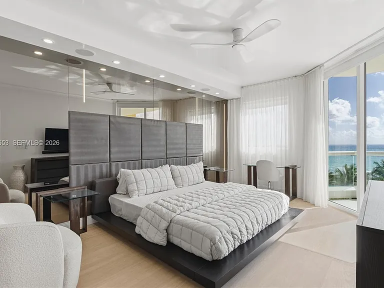 17875 Collins Ave #705 — Photo 7