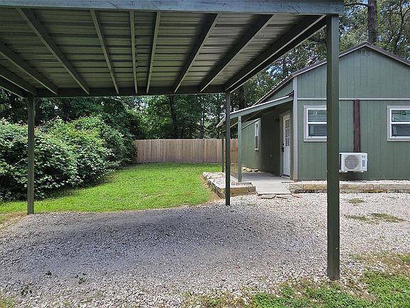 4th image of 23806 Brushy Woods St
