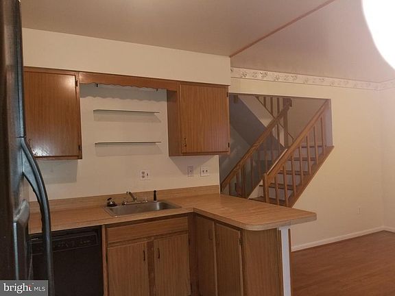 3rd image of 12303 Bonmot Pl