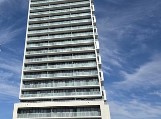 188 Fairview Mall Dr #910, Toronto, ON M2J 0H7