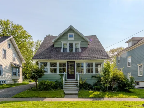 910 Oswego St, Liverpool, NY 13088