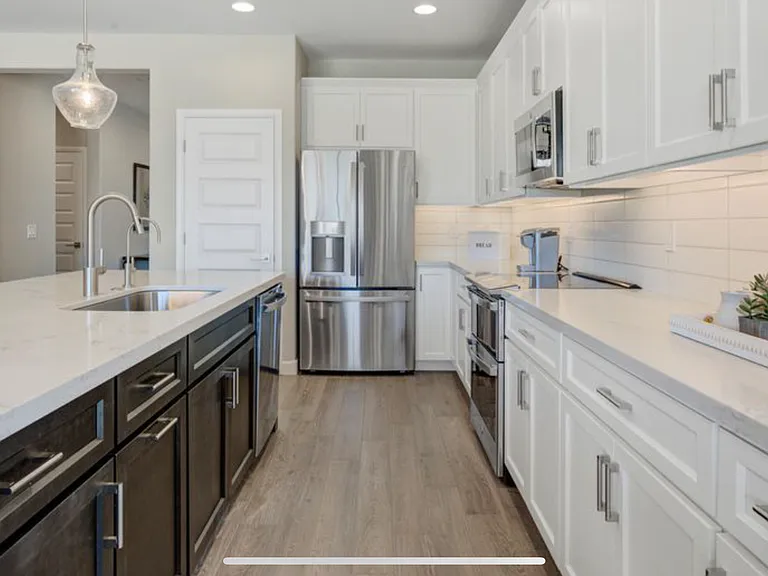 18316 E Spring Valley Ct — Photo 9