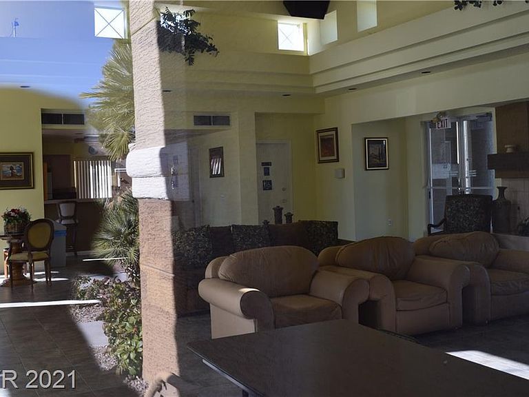 8070 W Russell Rd Las Vegas, NV, 89113 Apartments for