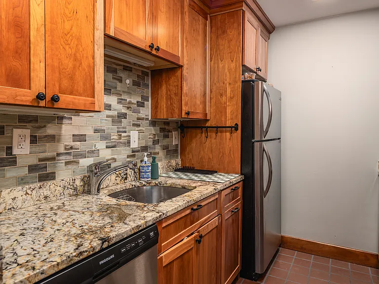 555 S Water St #313 — Photo 13
