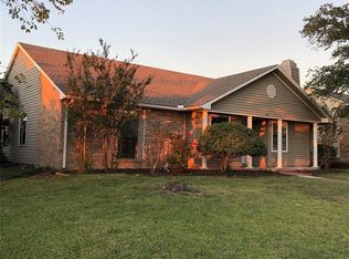 1825 Panola Dr, Mesquite, TX 75150