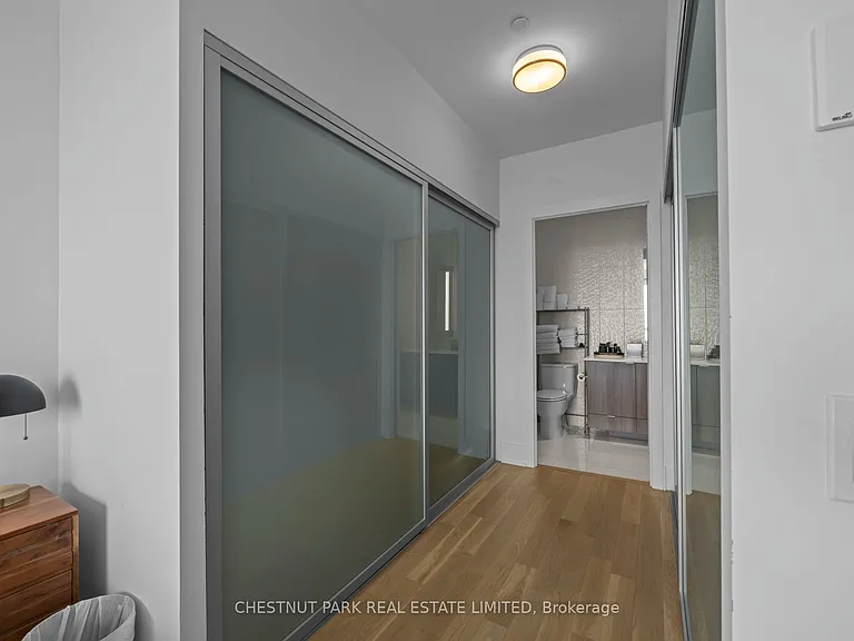 585 Bloor St E #4419 — Photo 17