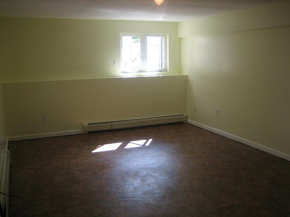Large living rm