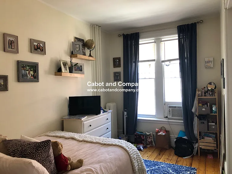 34 Isabella St #8 — Photo 6