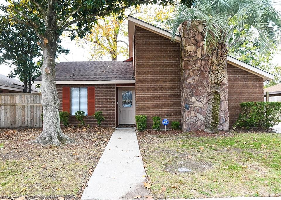 1st image of 2213 Van Arpel Dr