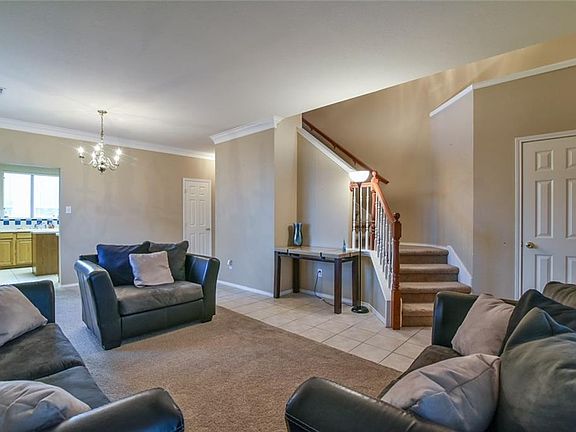 3rd image of 8003 Hat Creek Ct
