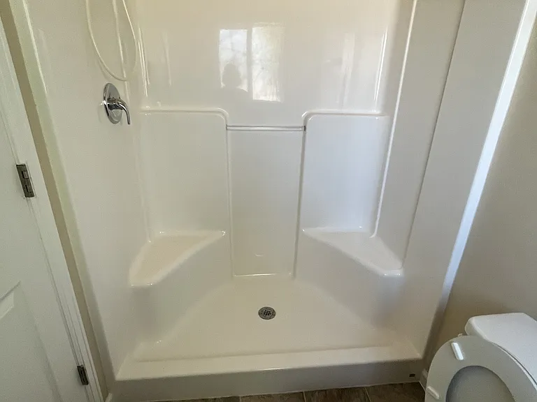 1510 Glenwood Ave — Photo 10