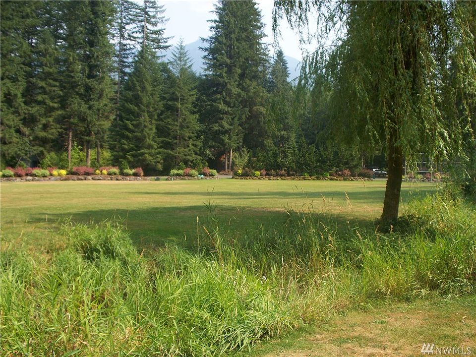 2nd image of 7027 Olympus Way