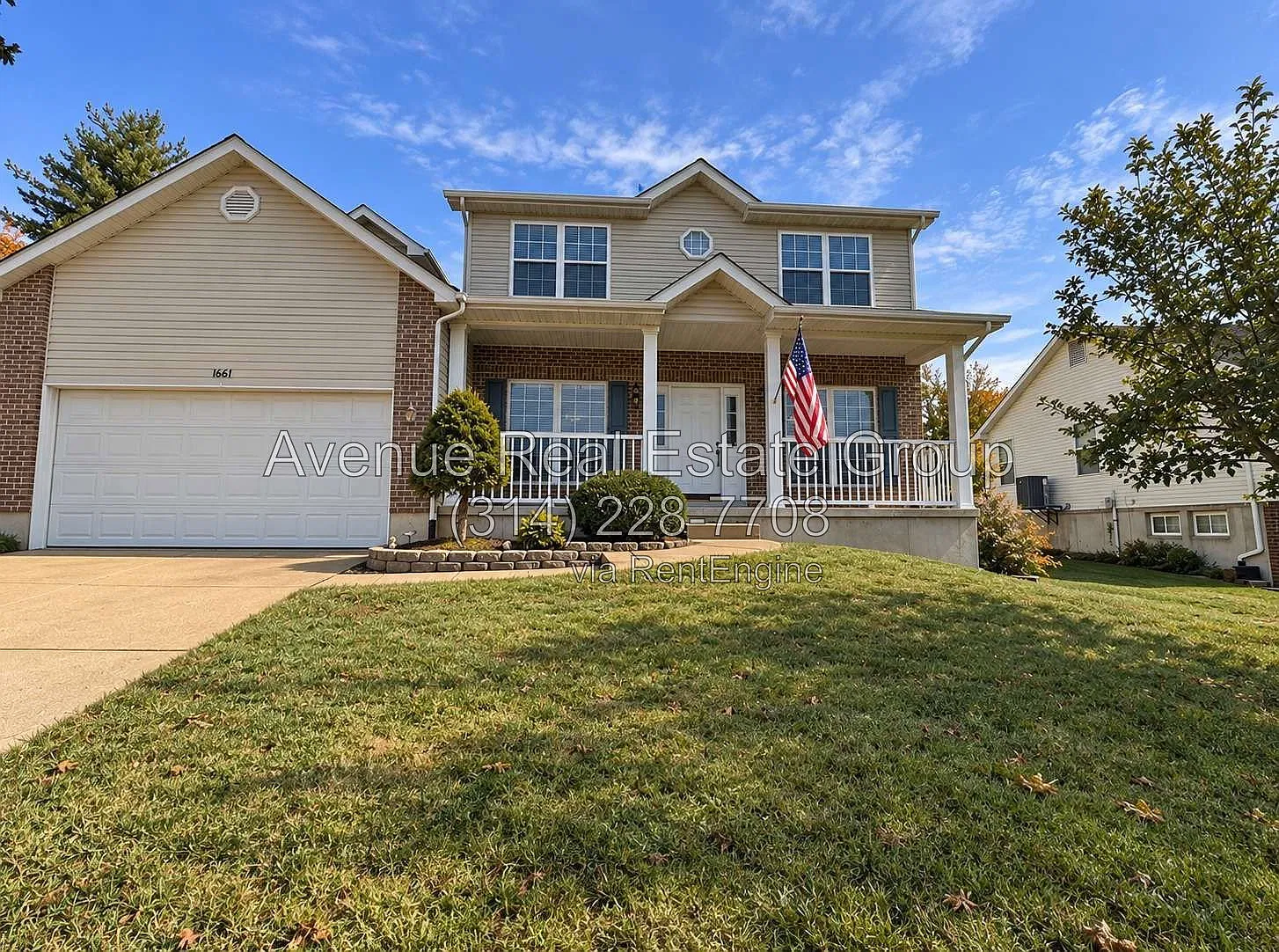4 bed, 2.5 bath, 248 sqft, $2,650 — Photo 1