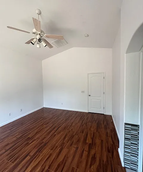 4420 E High Point Dr — Photo 14