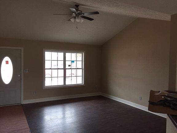 3rd image of 3018 Wyatt Dr