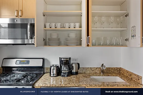 Rented by The Blueground | media 39