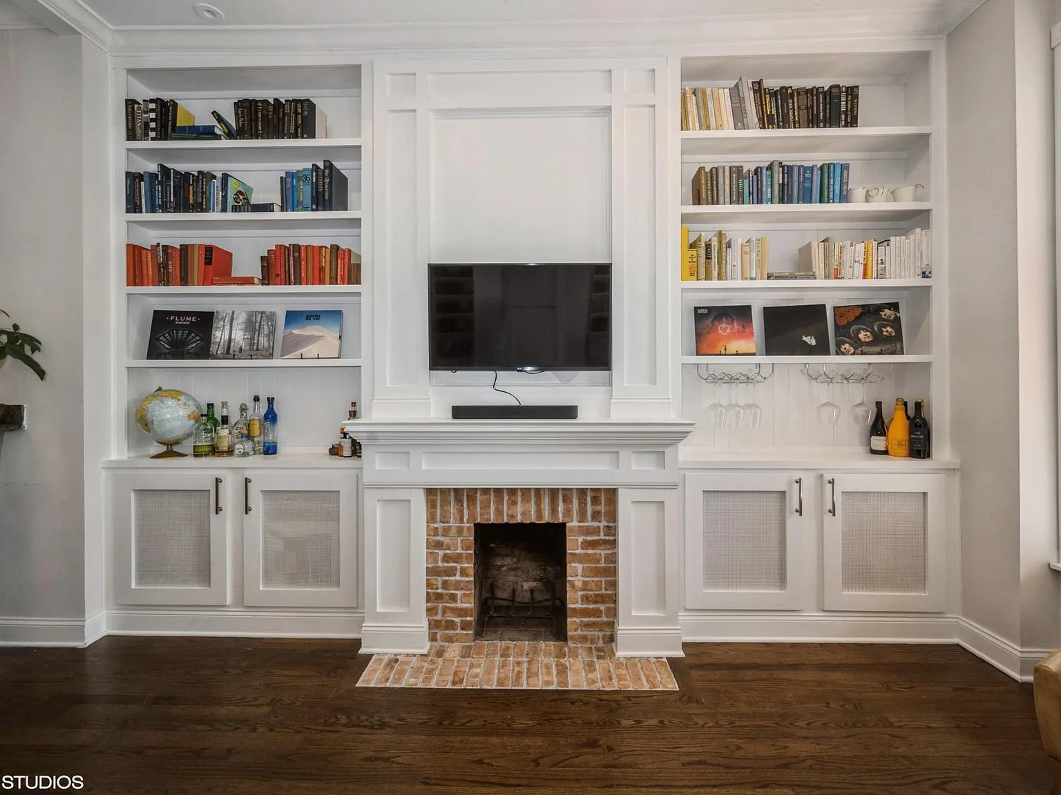 1 bed, 800 sqft, $2,995 — Photo 2