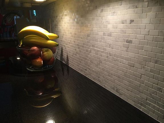 New granite counters & tile